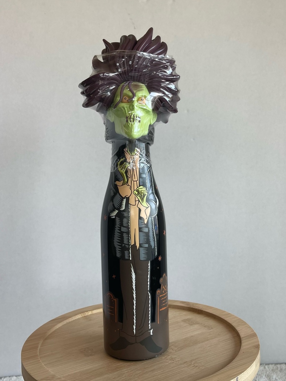 Disney Water Bottle - Hocus Pocus - Billy Butcherson - Picture 1 of 8